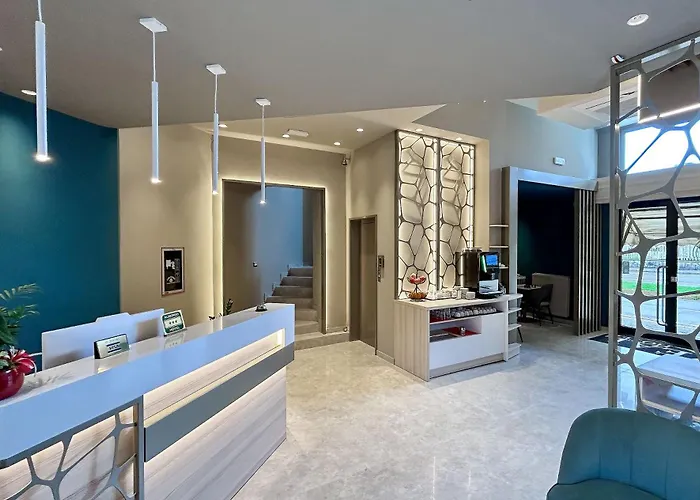 Real 3* 奇尼塞洛巴尔萨莫